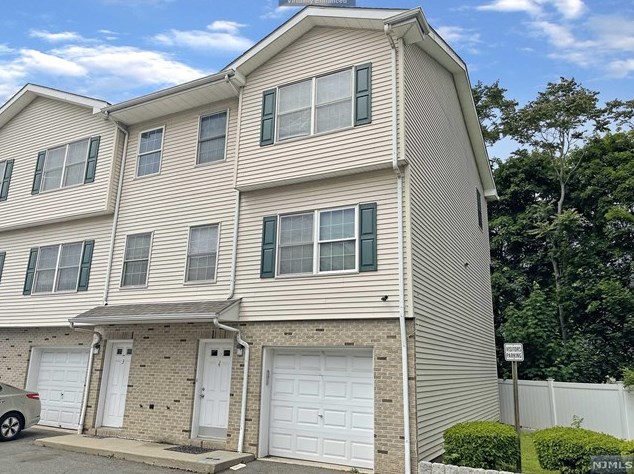 596 Harrison Ave #3, Lodi, NJ 07644