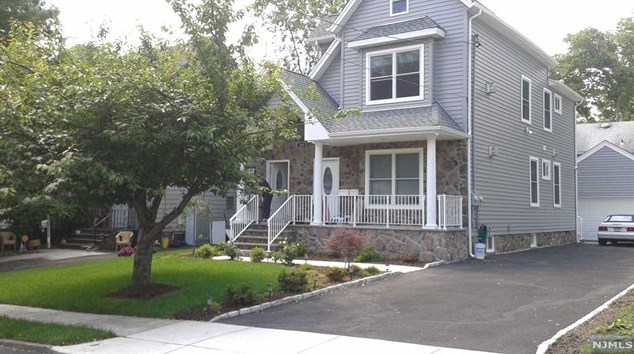 320 Harrison Ave #2, Hasbrouck Heights, NJ 07604
