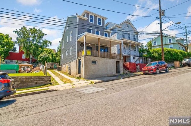 22 Westervelt Ave, Paterson, NJ 07506
