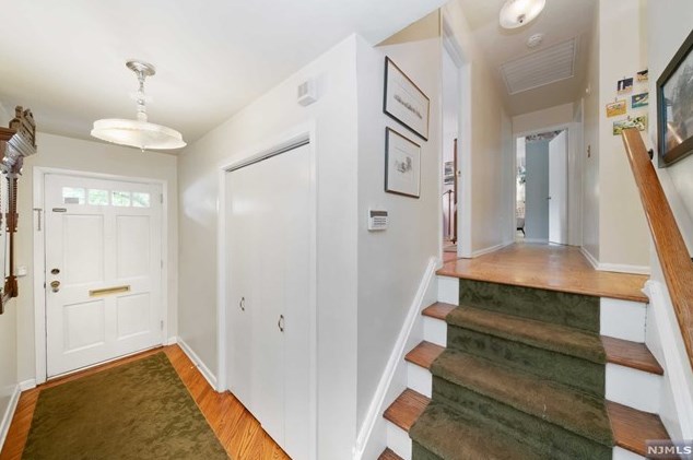 35 Birkendene Rd, West Caldwell, NJ 07006