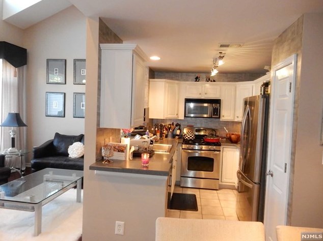 235 Riverwalk Way, Clifton, NJ 07014