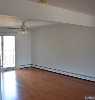 1515 11th St, West Fort Lee, NJ 07024