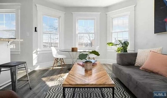 239 Lincoln Ave #2, Newark, NJ 07104