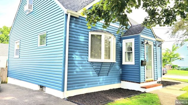 60 Harrington Rd, Clifton, NJ 07012