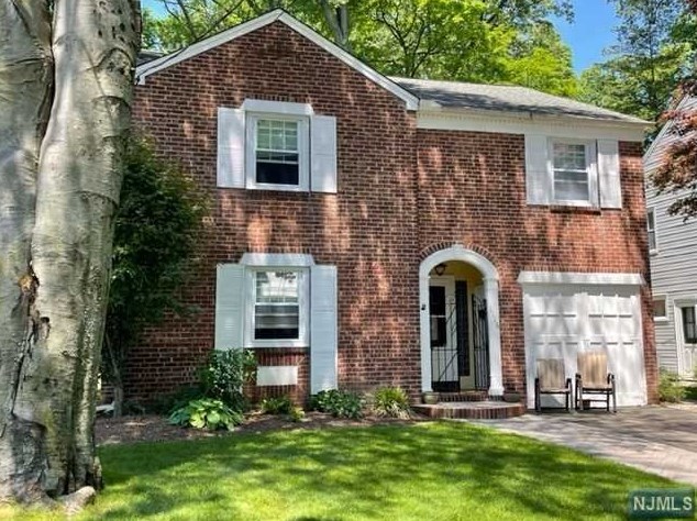 1116 Magnolia Rd, Teaneck, NJ 07666