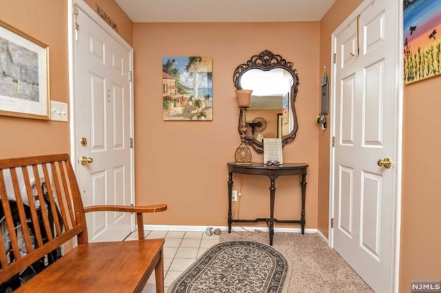 2149 Jordan Ct, Mahwah, NJ 07430