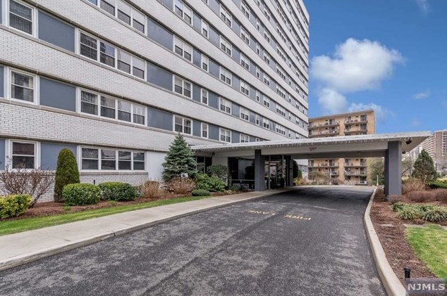 280 Prospect Ave #3h, Hackensack, NJ 07601