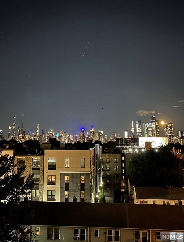 3312 Hudson Ave #4e, Union City, NJ 07087