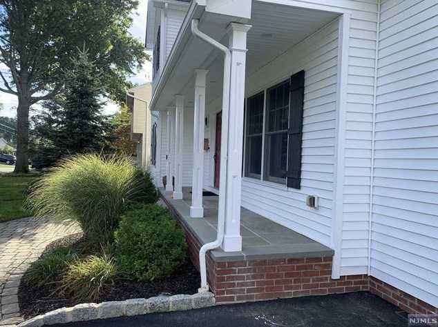 12 Sienna Way, Oakland, NJ 07436