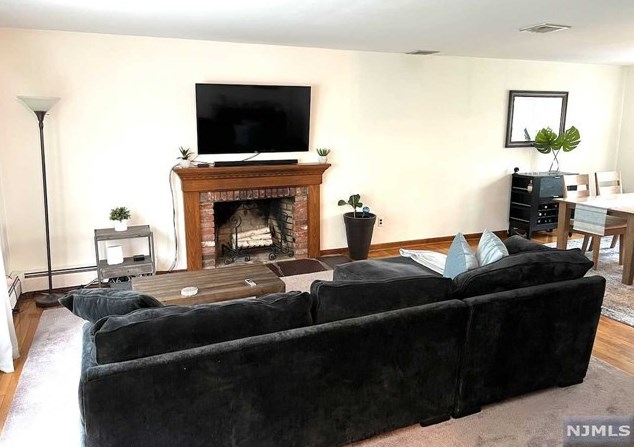 613 Cliff St, Ho Ho Kus, NJ 07423