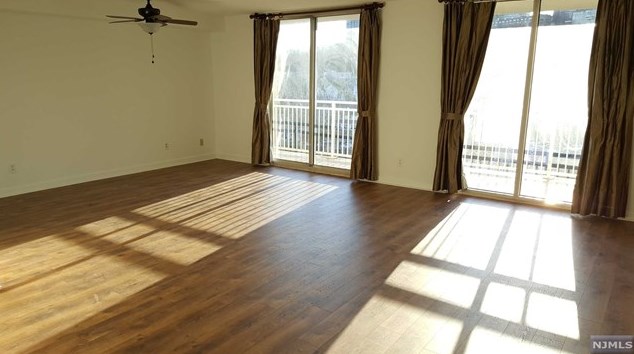 1077 River Rd #1007, Edgewater, NJ 07020