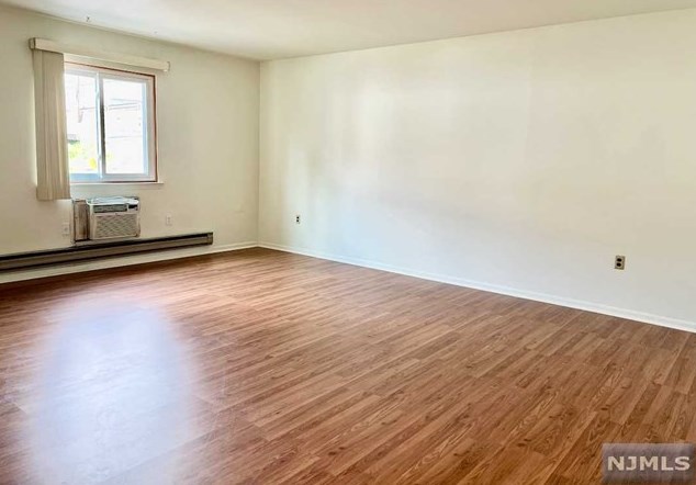 21-29 Barnett Ln #a1, Belleville, NJ 07109