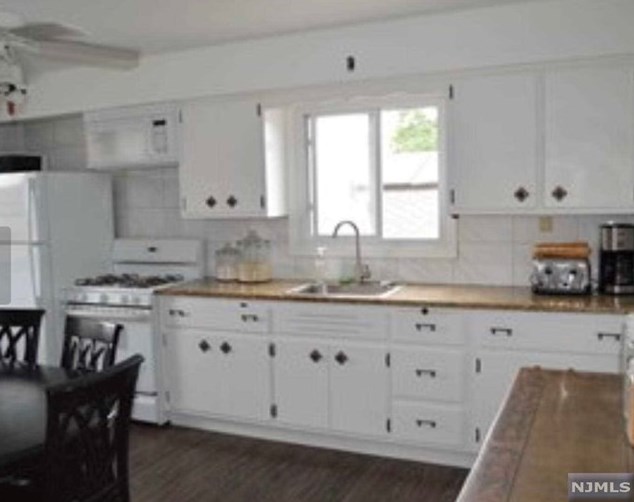 6 Page Ave #2, Lyndhurst, NJ 07071