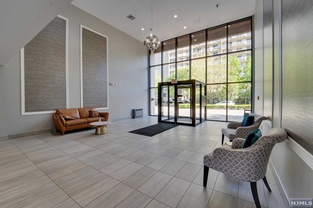 1111 River Rd #a22, Edgewater, NJ 07020