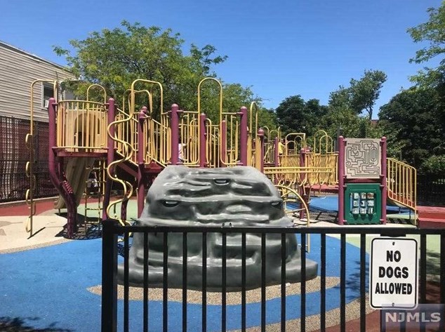 96 Dekalb Ave, Jersey City, NJ 07306