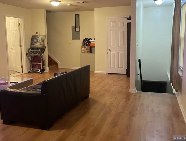 623 19th St, Newark NJ 07103-1321 exterior