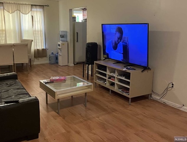 623 19th St, Newark NJ 07103-1321 exterior