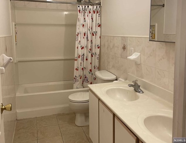 623 19th St, Newark NJ 07103-1321 exterior