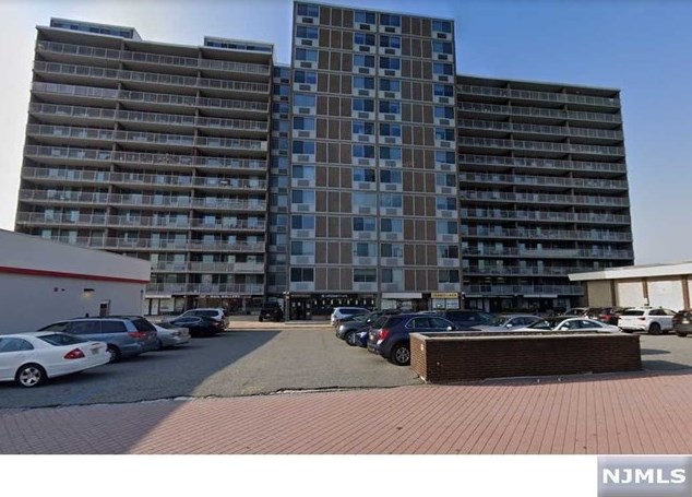 1350 15th St #14e, West Fort Lee, NJ 07024