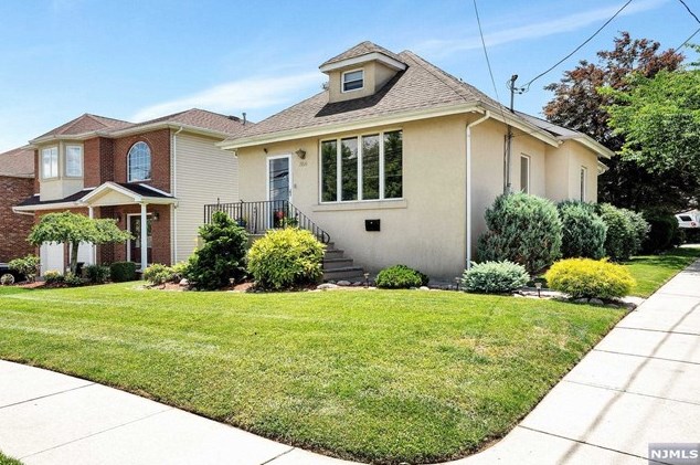 356 Highland Ave, Wood-Ridge, NJ 07075