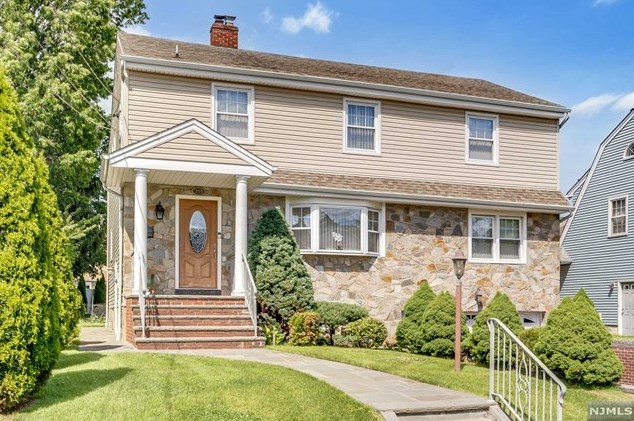 309 Madison Ave, Hasbrouck Heights, NJ 07604
