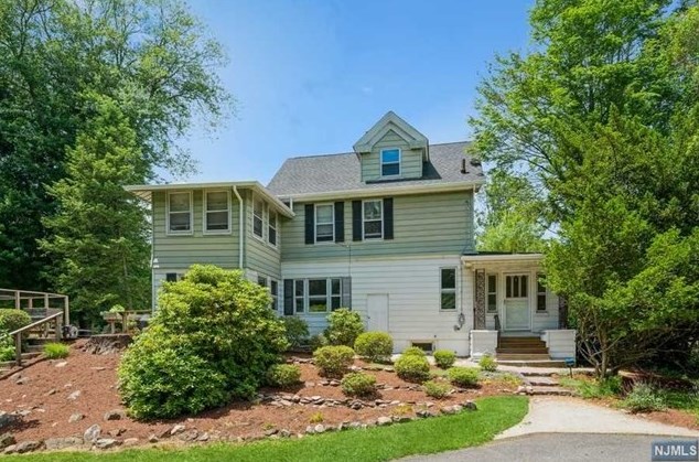 274 Morris Tpke, Summit, NJ 07901