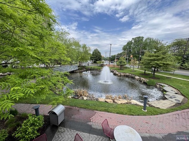 615 Hudson Park #615, Edgewater, NJ 07020