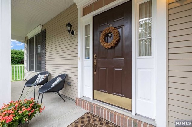 20 Almadera Dr, Wayne, NJ 07470-2442