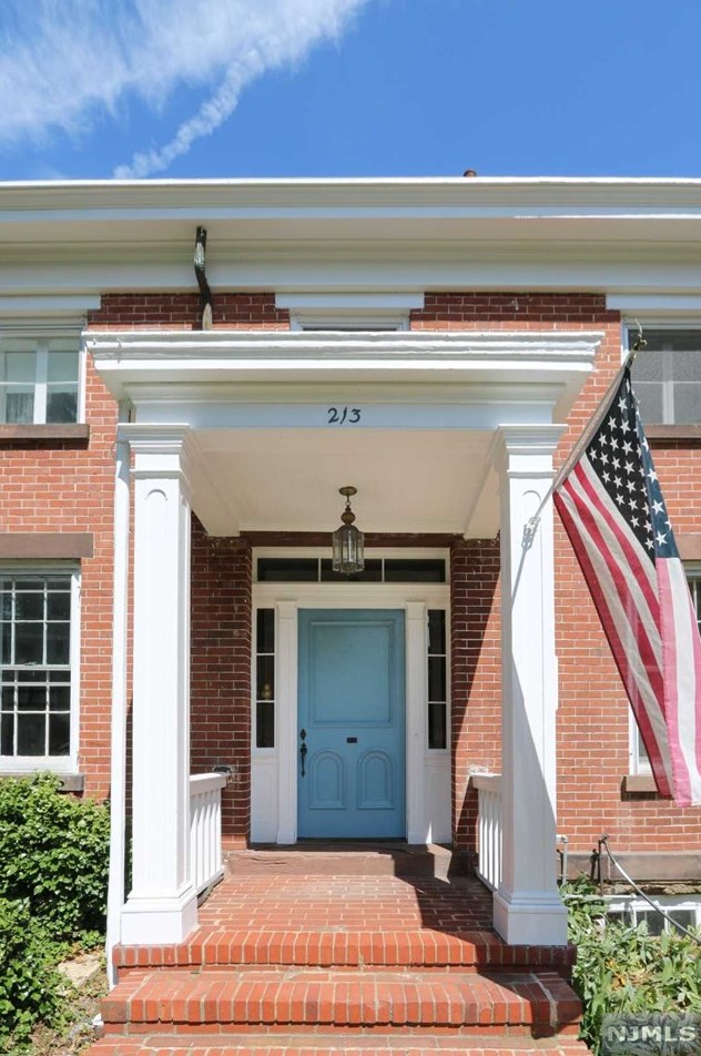 213 Ramapo Valley Rd, Oakland, NJ 07436