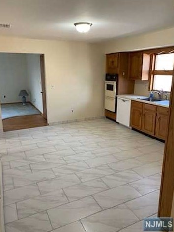 53 Riverview Ave, North Arlington, NJ 07031