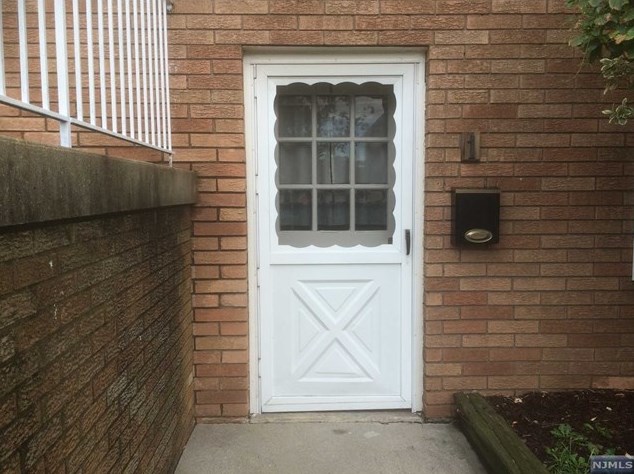435 Teaneck Rd, Ridgefield Park, NJ 07660