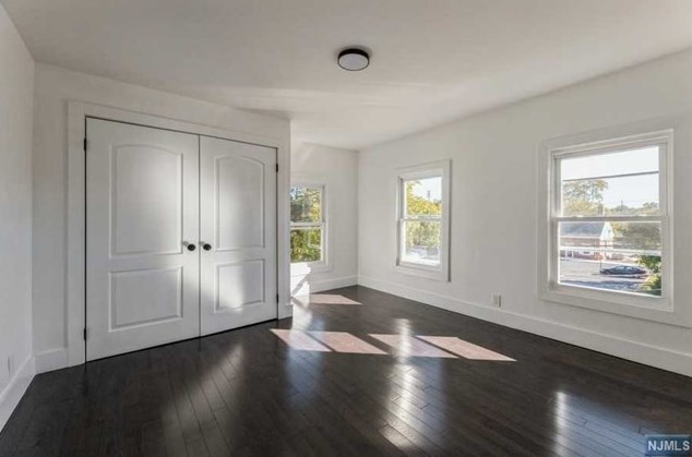 22 Orchard St, Hillsdale NJ  07642-2013 exterior