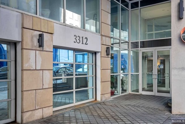 3312 Hudson Ave #5k, Union City, NJ 07087