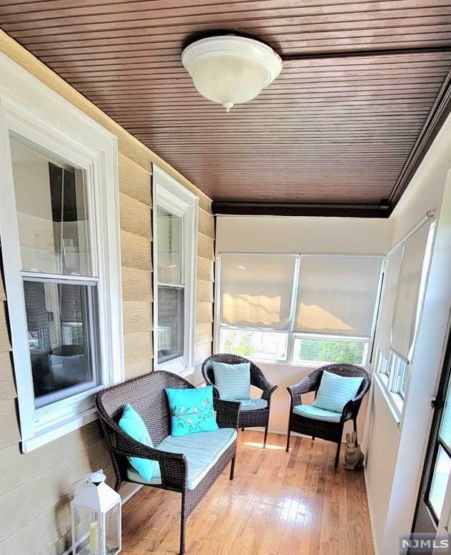 32 William St, North Arlington, NJ 07031
