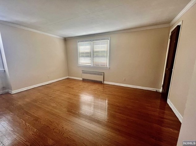 170 Prospect St #2nd Fl, Outwater, NJ 07026