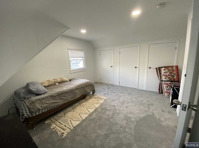 25 Morgan St, Bergenfield NJ 07621-3508 exterior