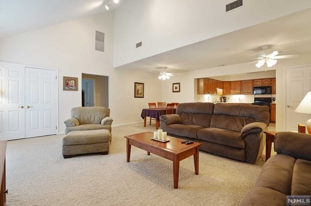 900 Van Houten Ave #c-1, Clifton, NJ 07013