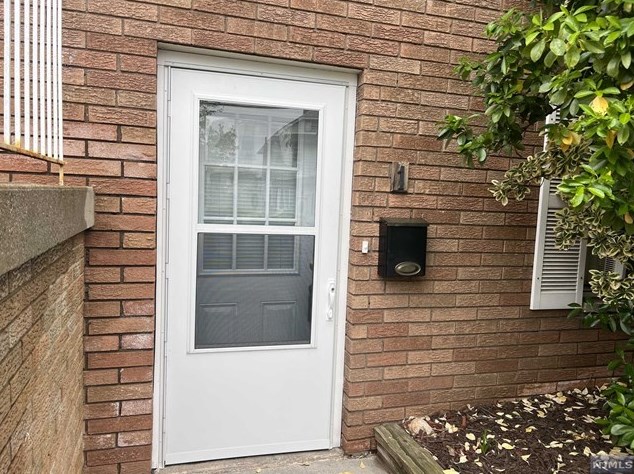 435 Teaneck Rd #1, Ridgefield Park, NJ 07660