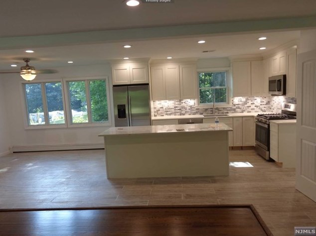 1107 Alps Rd, Wayne, NJ 07470-3745