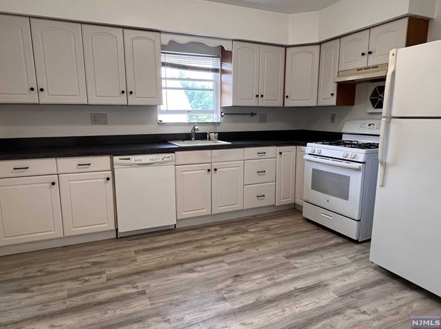 460 High St #2, Closter, NJ 07624