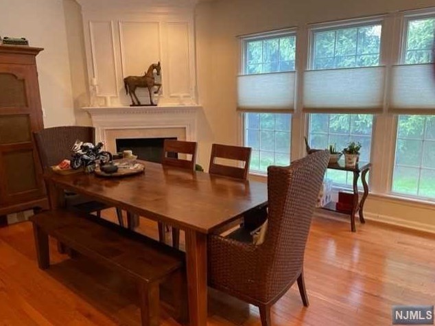 50 Thistle Dr, Paramus NJ  07652-1354 exterior