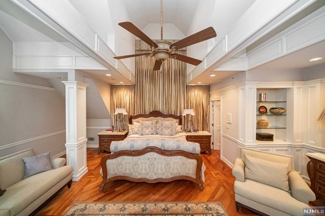 181 Montross Ave, Rutherford NJ  07070-1610 exterior