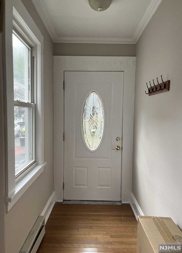 17 Adelaide Pl, Edgewater, NJ 07020