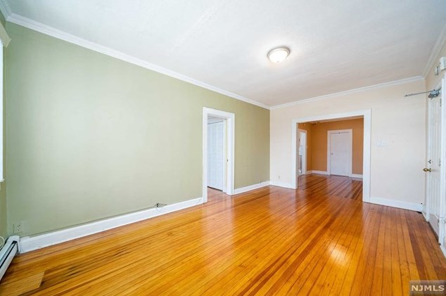 82 Hackensack St Apt 3, Wood-Ridge, NJ 07075