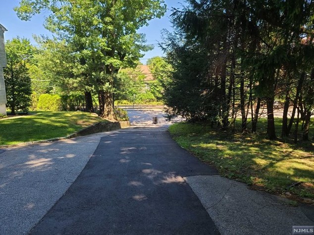 77 Broadway #2, Park Ridge, NJ 07656