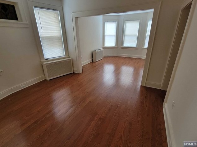 317 Elm St #1r, Kearny, NJ 07032