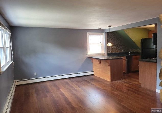 12 Momar Dr, Bergenfield NJ  07621-1419 exterior