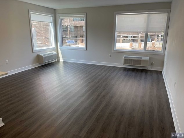 470 Main St #420, West Fort Lee, NJ 07024