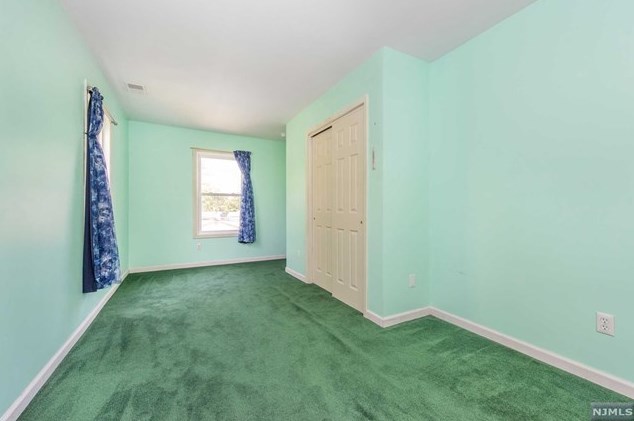 99 Chesapeake Ave, Lake Hiawatha NJ  07034-1715 exterior