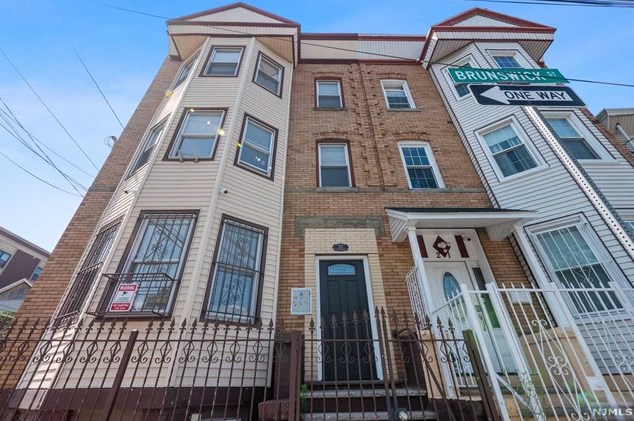 23 Brunswick St #2, Newark, NJ 07114
